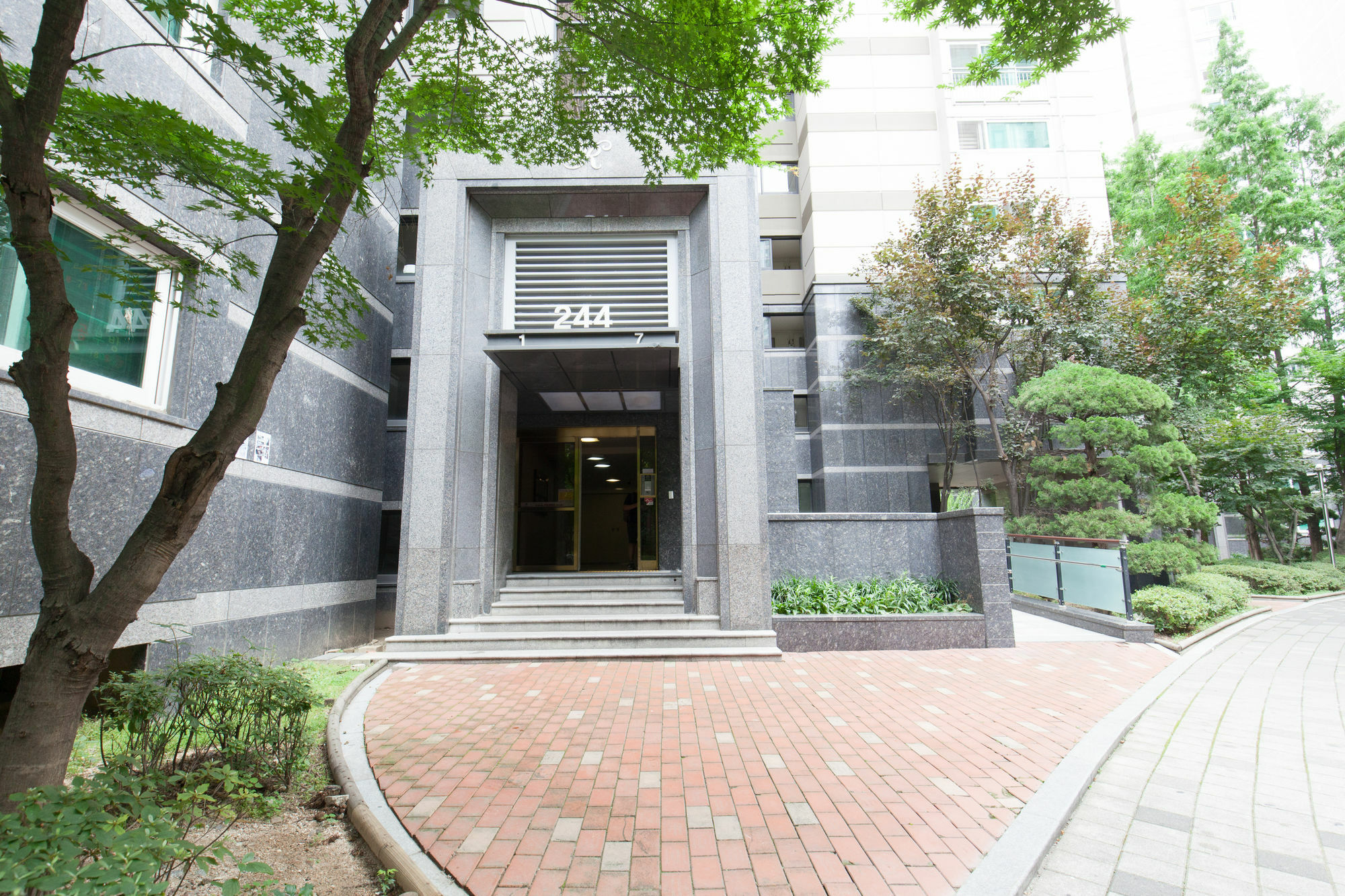 Ricenz Condominium Tower Сеул Экстерьер фото